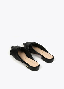 Mule con allacciatura - Lola Casademunt