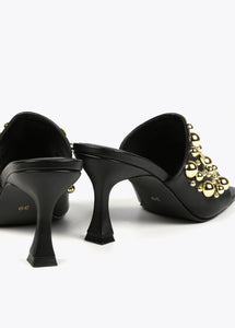 Scarpe con tacco dettagli dorati - Lola Casademunt