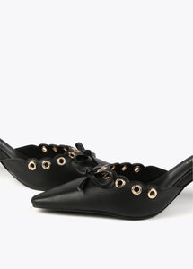 Scarpa con tacco dettagli metallici - Lola Casademunt