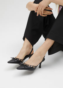 Scarpa con tacco dettagli metallici - Lola Casademunt